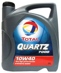 Автомобильные масла/технические жидкости Total QUARTS 7000 10W40 4л. п/синт.